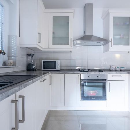 Apartments Sandrina Vrsi Eksteriør billede